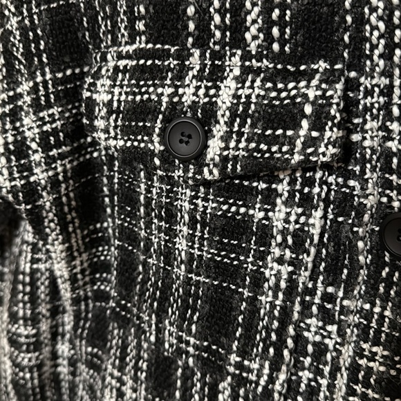 NWOT HYFVE Plaid Frayed Shacket - Picture 8 of 8